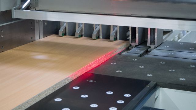 Laserunterstütztes Anzeigesystem für fehlerfreie Teile-Identifizierung Laserunterstütztes Anzeigesystem für fehlerfreie Teile-Identifizierung