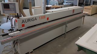 Bonne expérience avec la machine CNC HOLZ-HER PROMASTER 7125 et la machine à plaquer les chants Auriga 1308